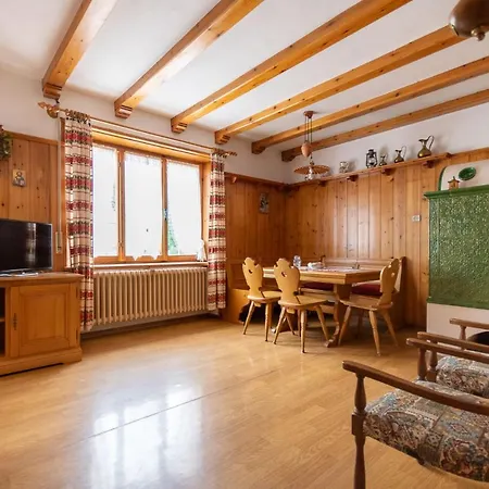 Casa Anemone Apartmán Falcade
